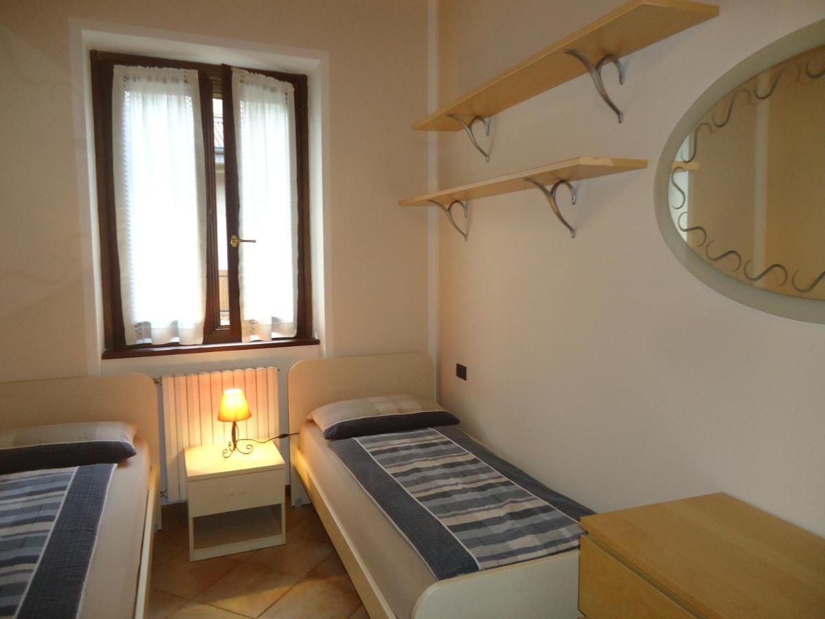 Casa Vittoria V1 Apartment Crone Bagian luar foto